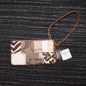 Coach vintage Patchwork Wristlet (NWT)